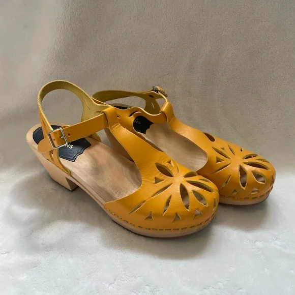 Swedish Hasbeens Yellow Leather Mules - Picture 1 of 8